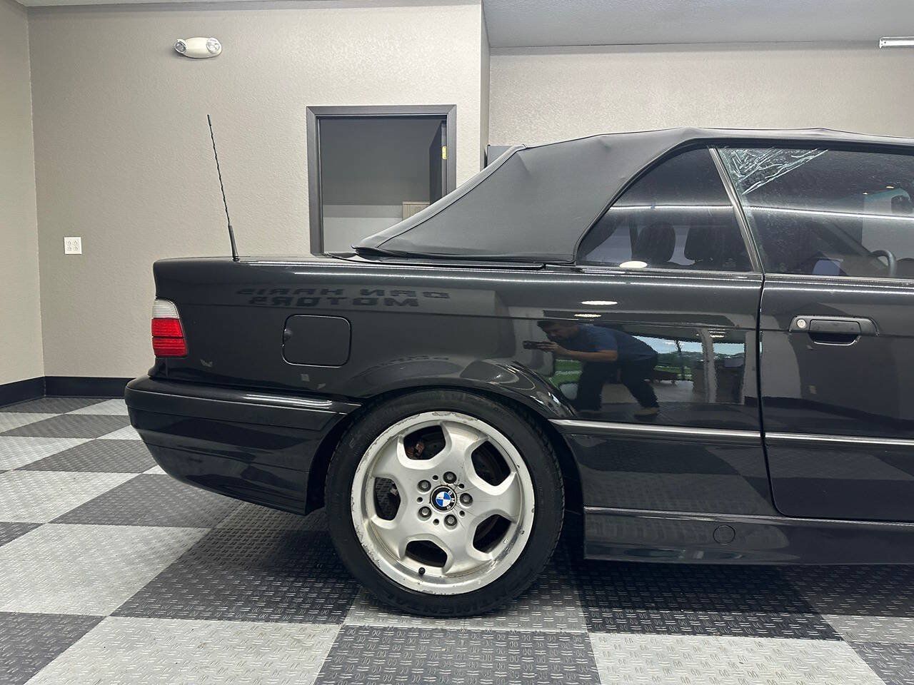 Used 1997 BMW 328i Convertible RWD image 8