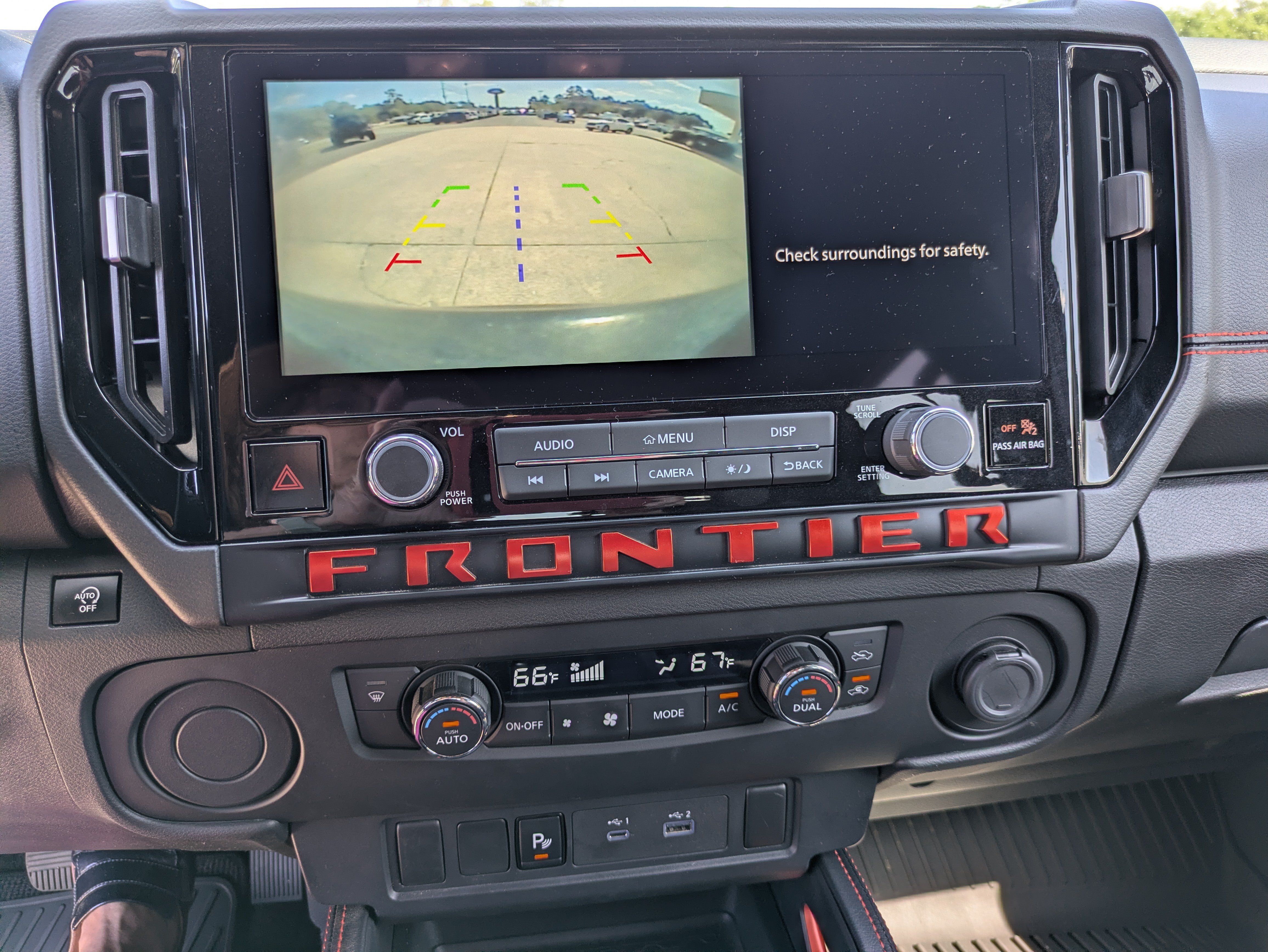 Used 2025 Nissan Frontier Pro-X w/ Tow Package RWD image 26