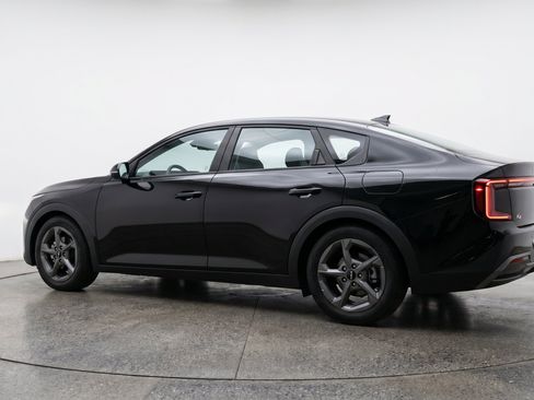 Used 2025 Kia K4 FWD image 6