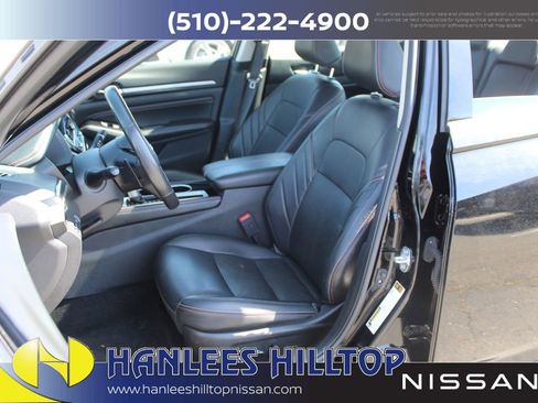 Used 2023 Nissan Altima 2.5 SR w/ SR Premium Package image 12