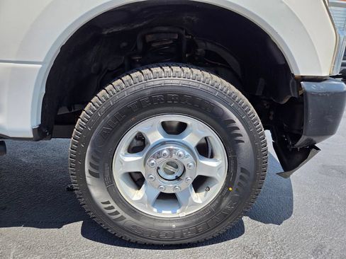 Used 2021 Ford F250 XL w/ Power Equipment Group AWD/4WD image 21