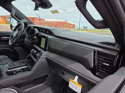 New 2026 GMC Sierra 2500 AT4X AWD/4WD image 38