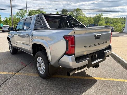 New 2026 Toyota Tacoma SR5 RWD image 3