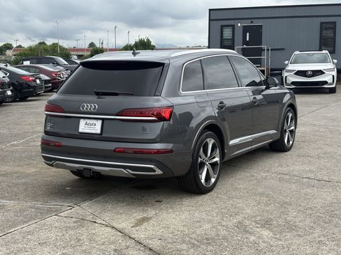 Used 2020 Audi Q7 3.0T Prestige w/ Prestige Package AWD/4WD image 4