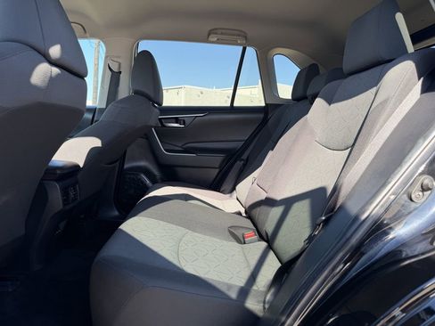 Used 2024 Toyota RAV4 XLE FWD image 29