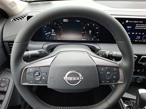 New 2026 Nissan Sentra SV w/ SV Convenience Package FWD image 36