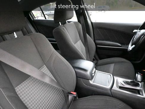 Used 2023 Dodge Charger SXT image 27