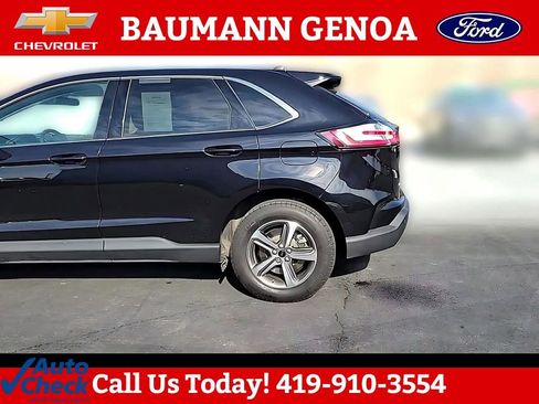 Used 2023 Ford Edge SEL w/ Convenience Package image 2