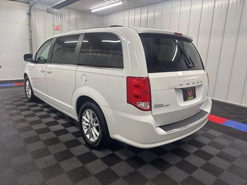 Used 2019 Dodge Grand Caravan SXT FWD image 5