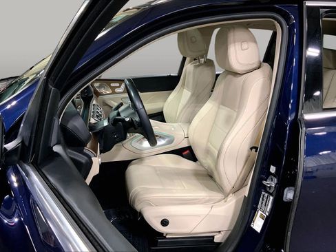 Used 2022 Mercedes-Benz GLE 350 4MATIC w/ Premium Package image 8
