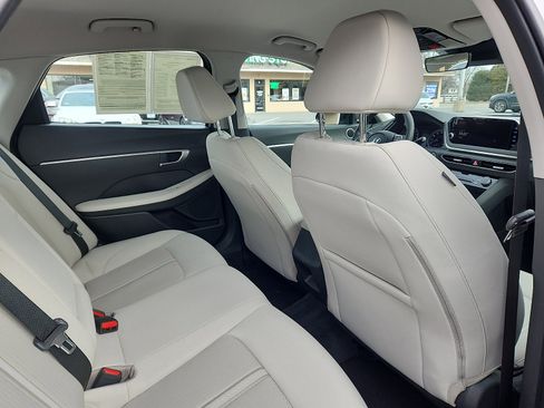 Certified 2023 Hyundai Sonata SEL w/ Cargo Package image 28
