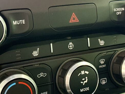 Used 2019 RAM 1500 Big Horn AWD/4WD image 20