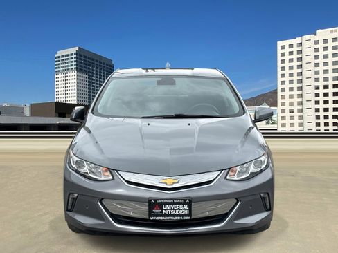 Used 2018 Chevrolet Volt Premier image 2