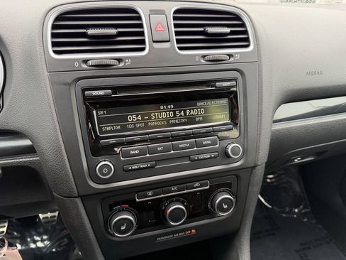 Used 2013 Volkswagen GTI Driver's Edition FWD image 24