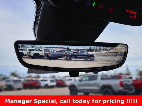 New 2026 GMC Terrain AT4 w/ Convenience Package III image 25