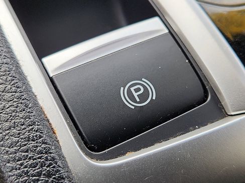 Used 2017 Honda Civic EX-L image 25