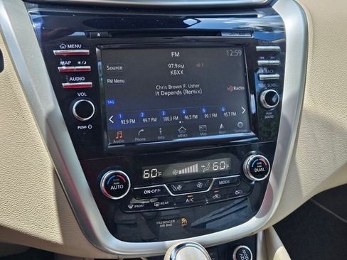 Used 2017 Nissan Murano SL FWD image 14