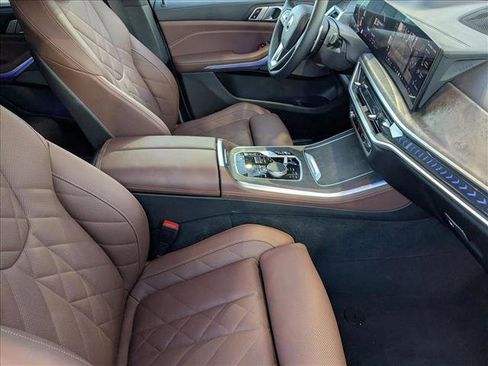 Certified 2024 BMW X5 xDrive40i w/ Premium Package image 21