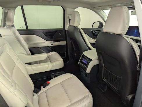 Used 2025 Lincoln Aviator Reserve w/ Jet Appearance Package image 22