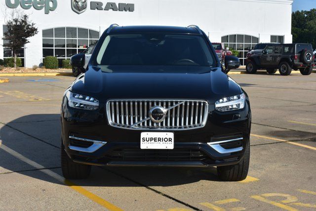 Used 2024 Volvo XC90 T8 Plus w/ Protection Package Premier AWD/4WD image 2
