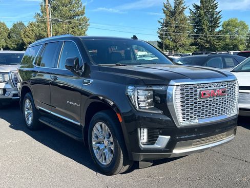 Used 2024 GMC Yukon Denali w/ Max Trailering Package AWD/4WD image 3