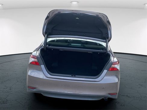 Used 2023 Toyota Camry LE image 14