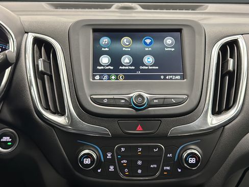 Used 2019 Chevrolet Equinox LT AWD/4WD image 12