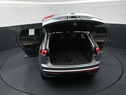 Used 2021 Volkswagen Atlas Cross Sport SE w/ Panoramic Sunroof Package AWD/4WD image 25