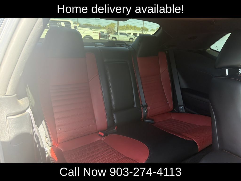 Used 2016 Dodge Challenger R/T Scat Pack RWD image 12