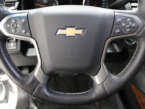 Used 2018 Chevrolet Tahoe Premier AWD/4WD image 35