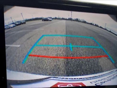 Used 2021 Toyota Sienna LE image 23