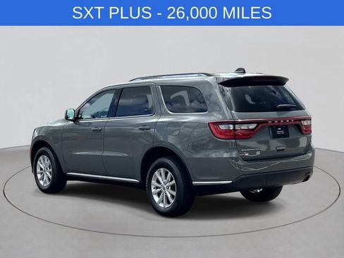 Used 2021 Dodge Durango SXT AWD/4WD image 3