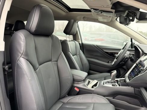 Certified 2025 Subaru Outback Touring XT image 19