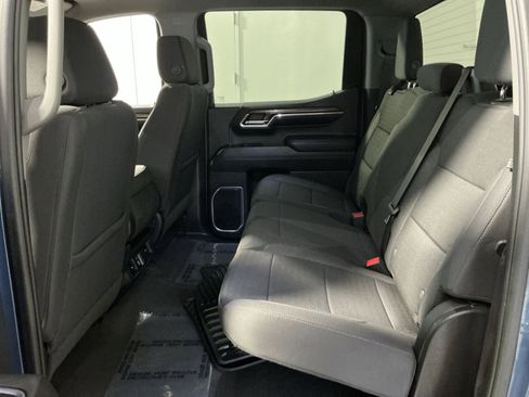 Used 2024 Chevrolet Silverado 1500 LT image 30