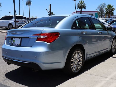 Used 2013 Chrysler 200 Limited FWD image 13