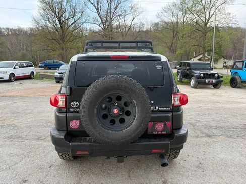 Used 2007 Toyota FJ Cruiser 4WD image 6