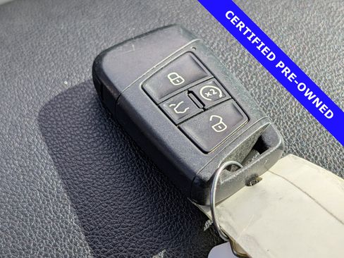 Used 2020 Volkswagen Atlas Cross Sport SEL Premium AWD/4WD image 36