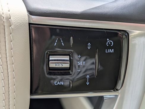 Used 2023 Land Rover Range Rover SE AWD/4WD image 45