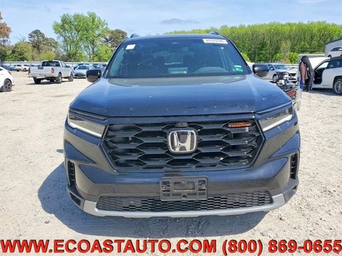 Used 2025 Honda Pilot TrailSport image 5