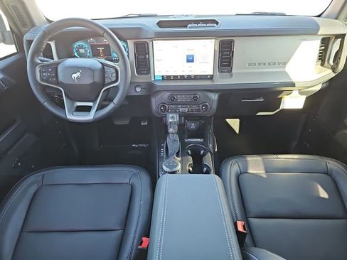 New 2025 Ford Bronco Outer Banks image 11