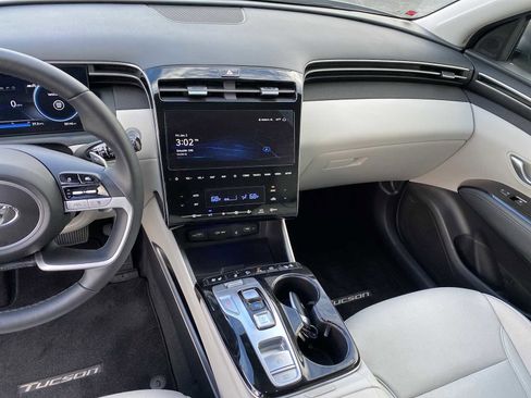 Certified 2024 Hyundai Tucson Limited image 14