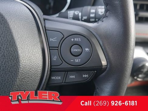 Used 2024 Toyota RAV4 Adventure AWD/4WD image 25