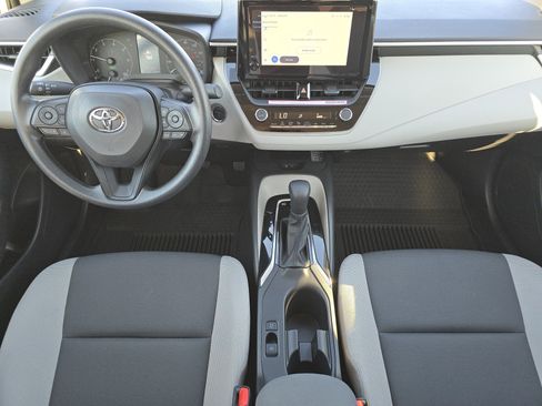 Certified 2025 Toyota Corolla LE image 8