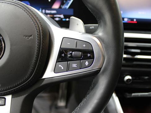 Used 2023 BMW 330i Sedan w/ M Sport Package image 12