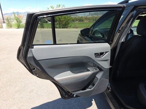 Used 2026 Subaru Crosstrek 2.5i Limited w/ Crosstrek Mirror Package AWD/4WD image 14