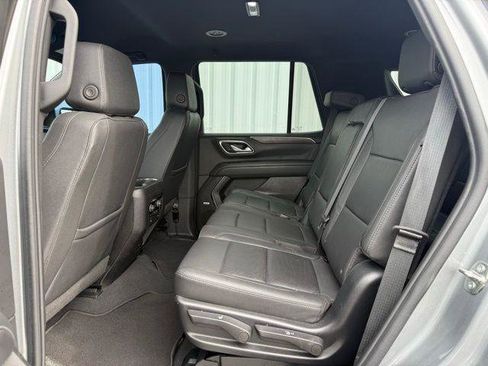 Used 2023 Chevrolet Tahoe LT w/ Luxury Package AWD/4WD image 6