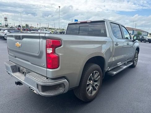 Used 2025 Chevrolet Silverado 1500 LT AWD/4WD image 5
