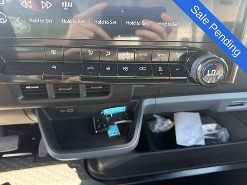 Used 2024 Chevrolet Brightdrop 600 w/ Battery Pack, Max Range AWD/4WD image 15