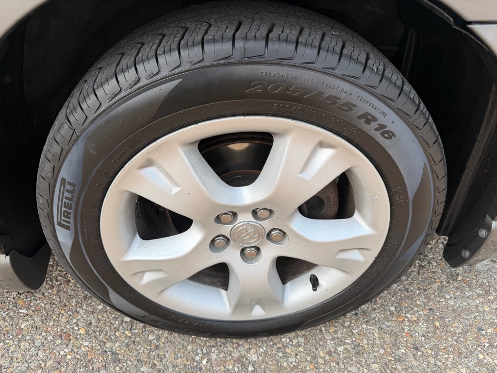 Used 2007 Toyota Matrix XR w/ Extra Value Pkg 2 FWD image 15