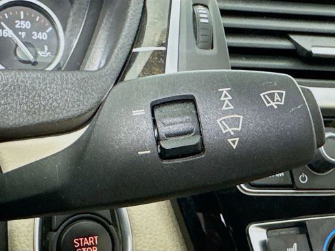 Used 2017 BMW 330i Sedan image 15